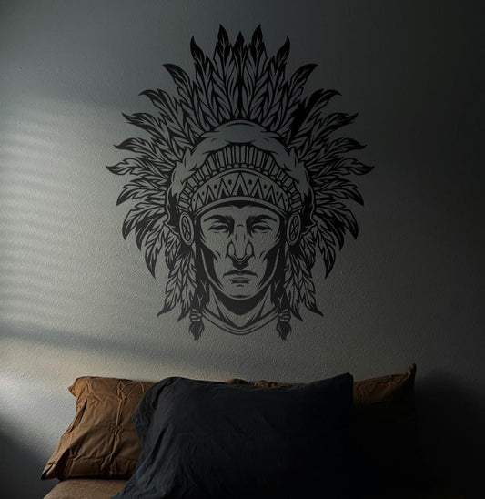 Autocolante em vinil com cabeça de chefe tribal – Autocolante de parede inspirado nos nativos americanos – Vinil brilhante recortado Avery Dennison